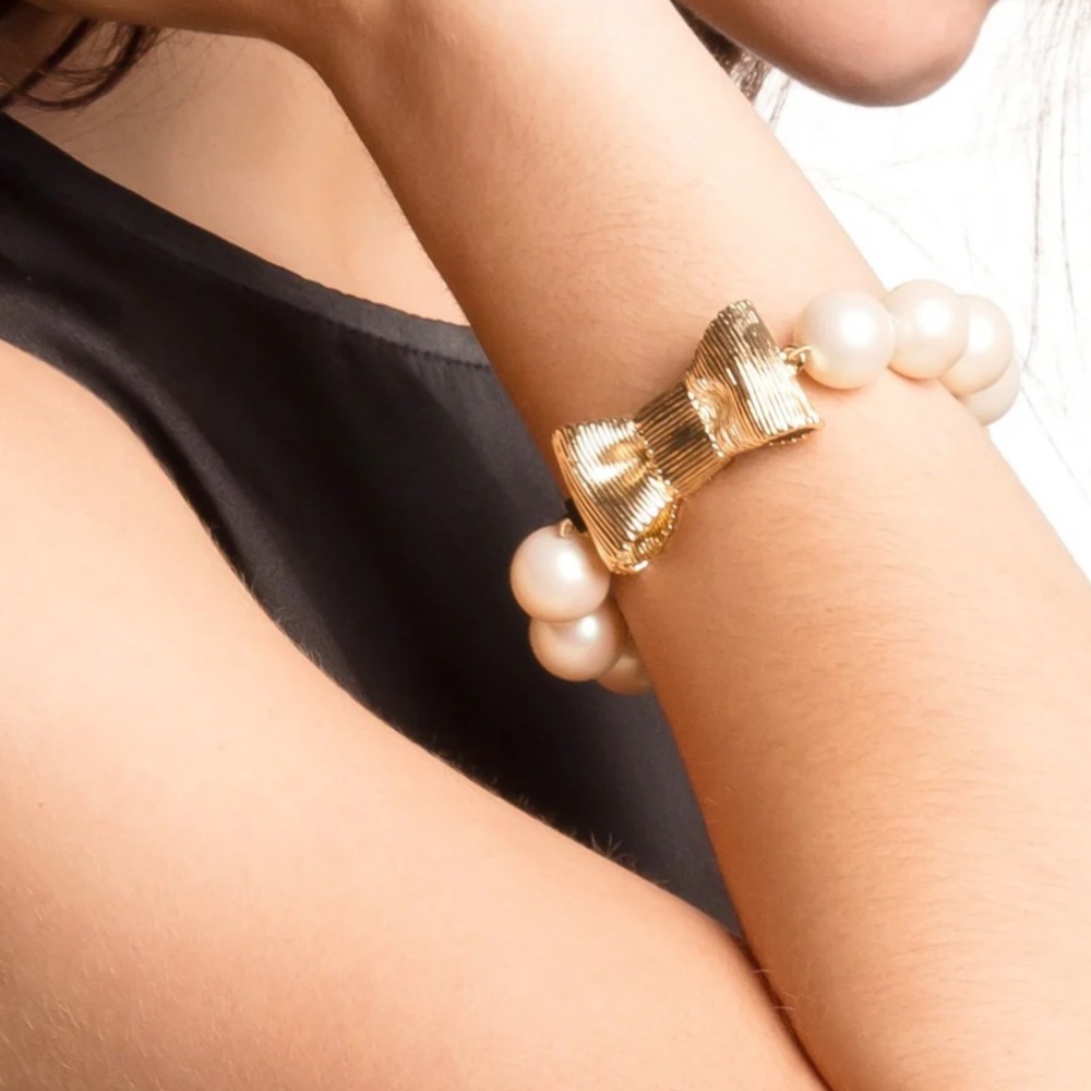 kate spade new york - all wrapped up in pearls bracelet